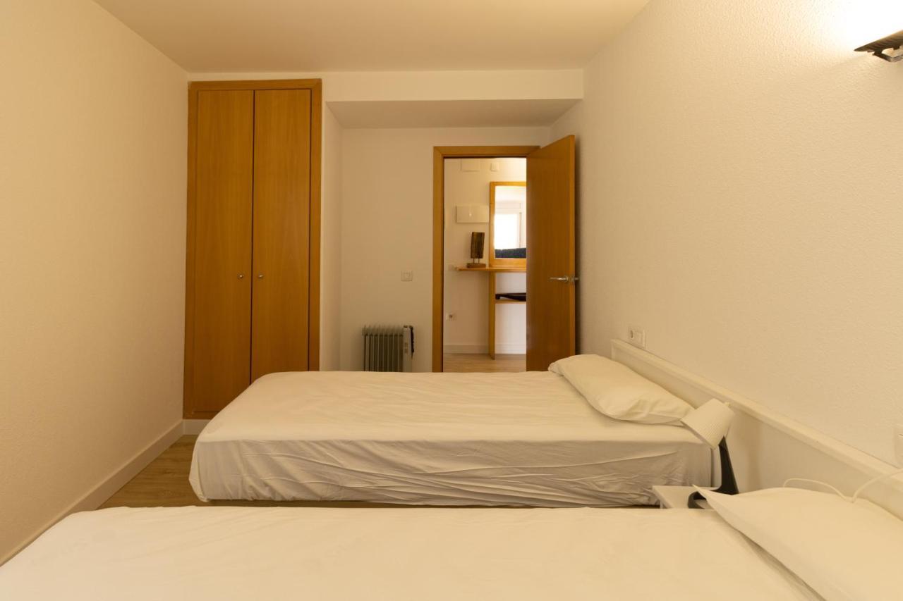 Vista Roses Mar - Apartamento Con Piscina II المظهر الخارجي الصورة