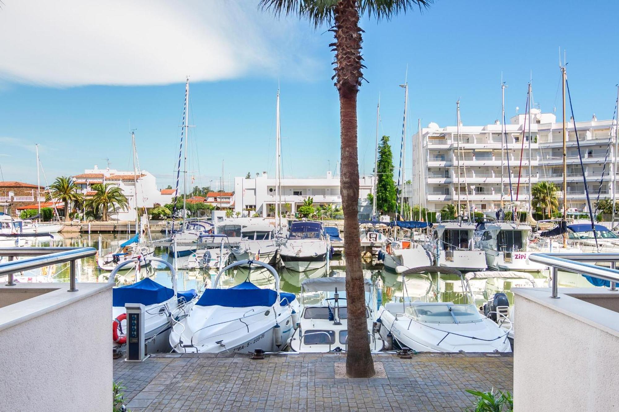 Vista Roses Mar - Apartamento Con Piscina II المظهر الخارجي الصورة